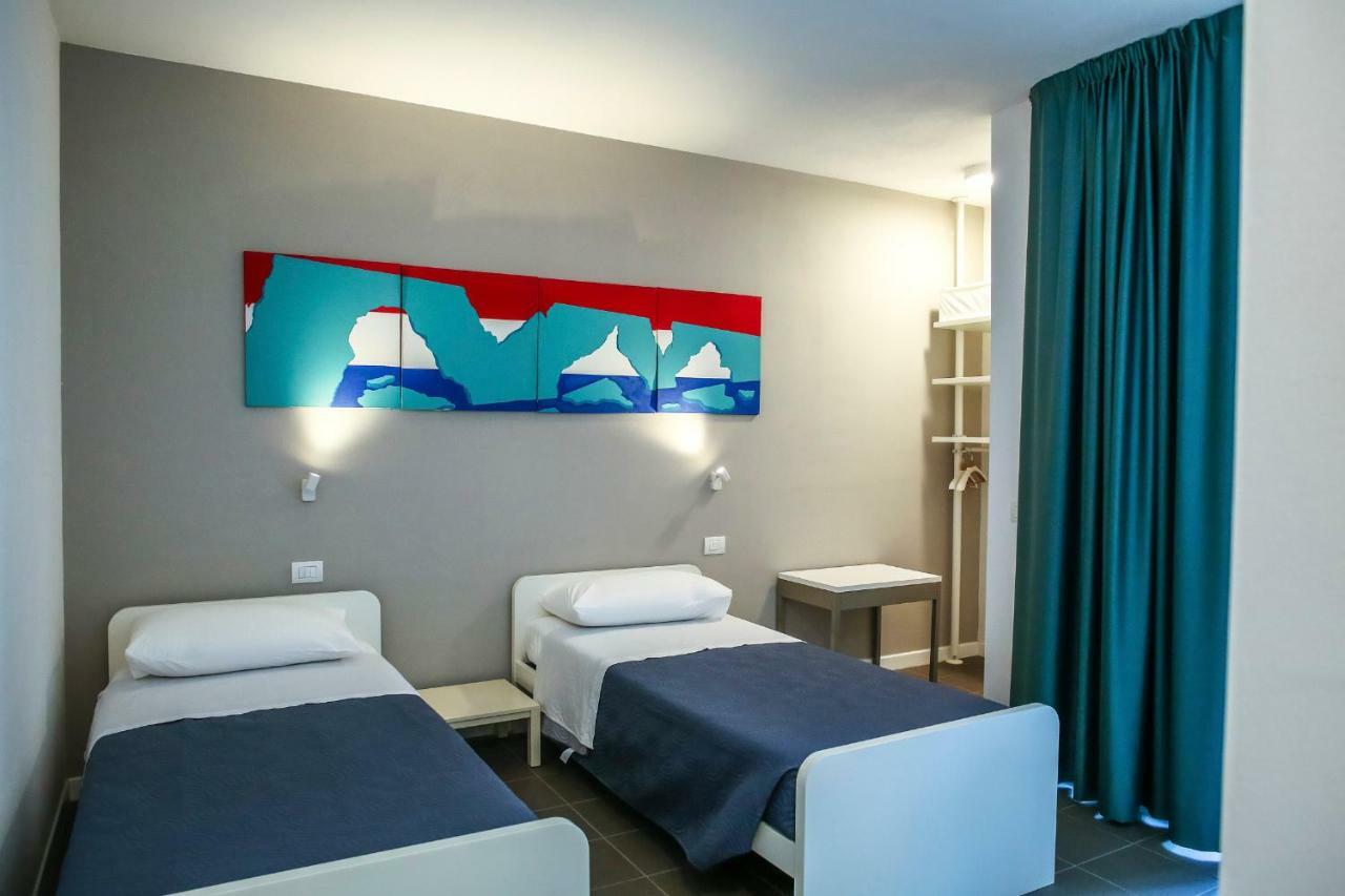 B&B Warmup Grosseto - Parcheggio Incluso Nella Corte Interna Luaran gambar